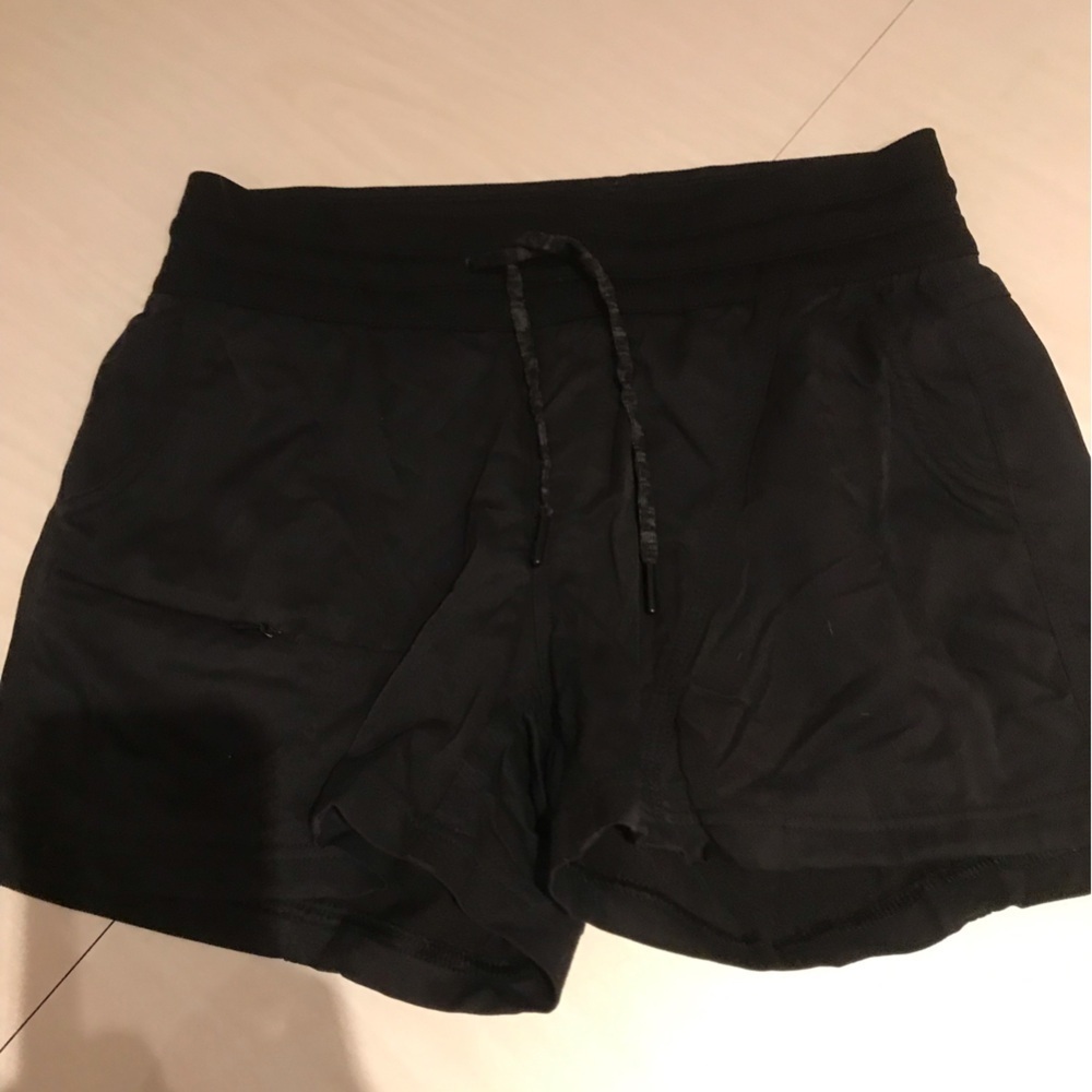 the north face Drawstring Shorts​